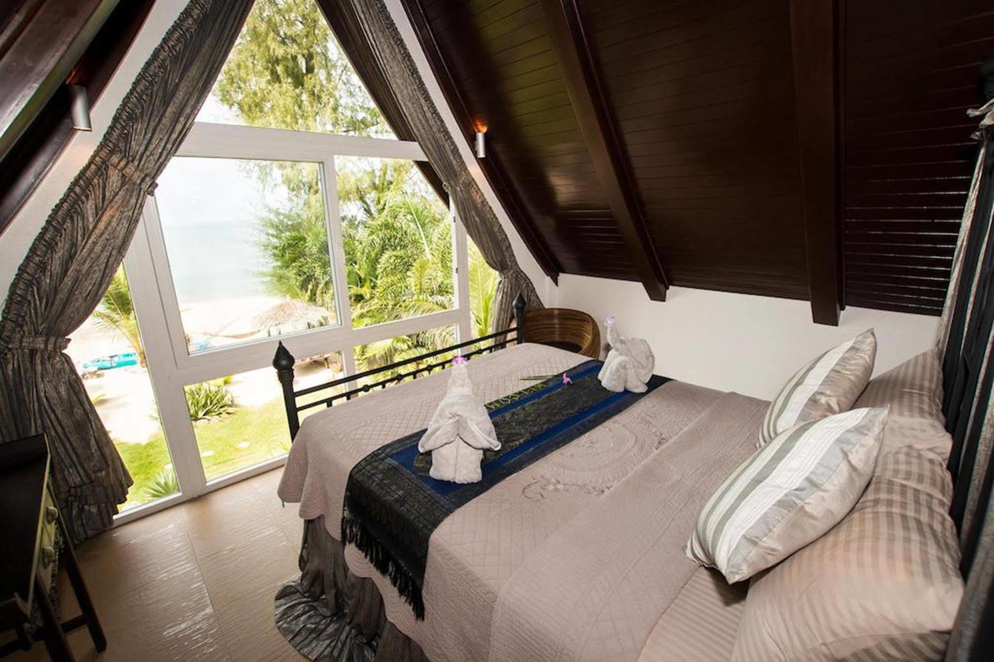 Siam Royal View Villa